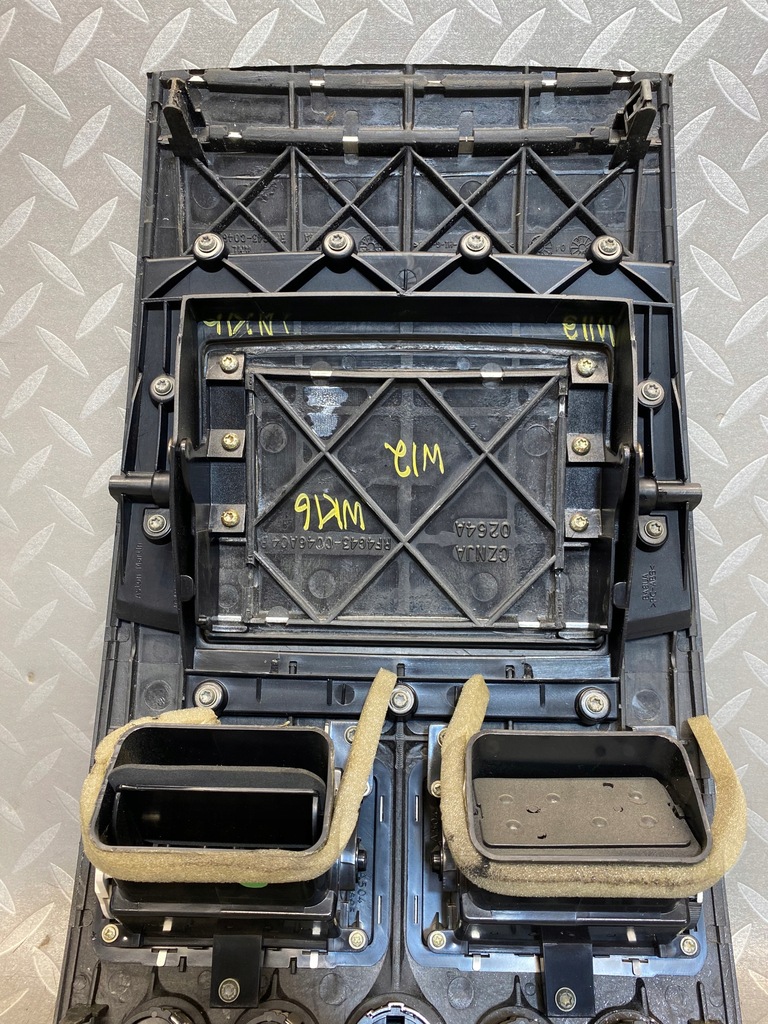 фото №8, Панель дисплея обдув кнопок aston martin db9 4g43-87-10801