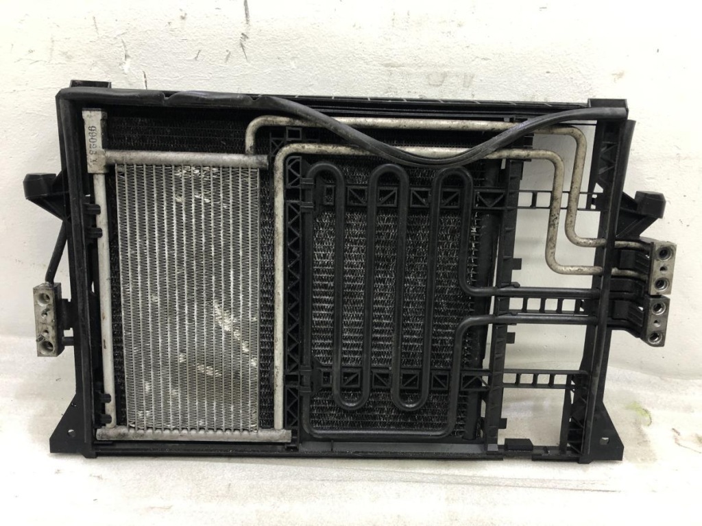 фото №8, Радіатор комплект bmw e39 4.4 v8 набір 1740787