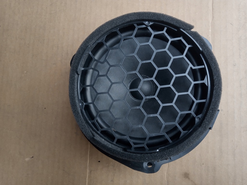 фото №1, Динамик дверь bose audi a3 8v 8v0036411a