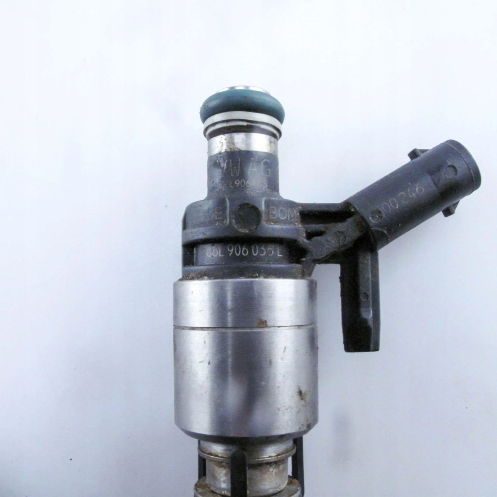 фото №6, Audi a4 s4 b8 8k 2013 форсунка топлива