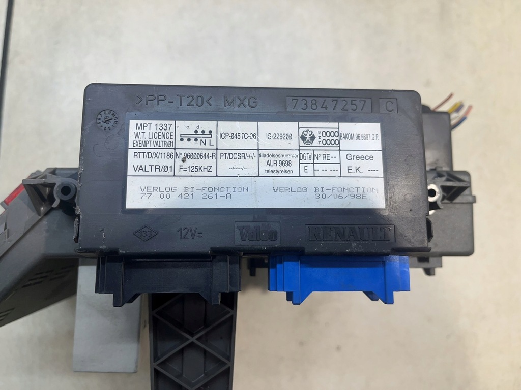 фото №5, Коробка запобіжників volvo v40 1.8b 7700427844