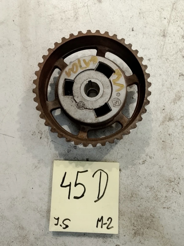 Купити Volvo v40 107855m колесо насоса уприскування