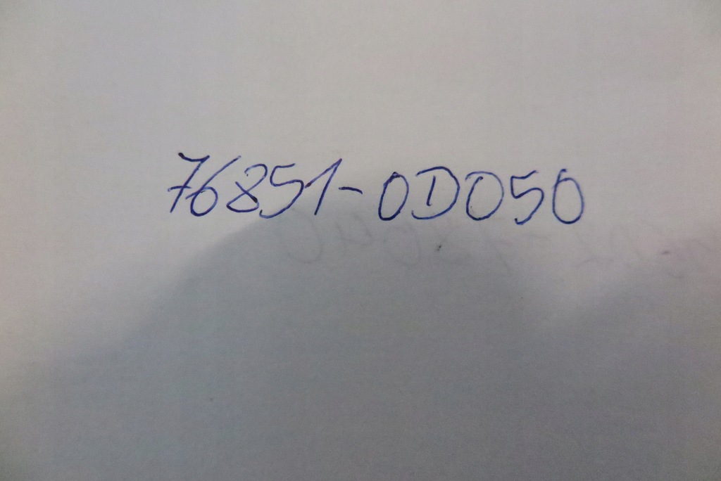 фото №9, Молдинг накладка-спойлер бампера toyota avensis ii t27 76851-0d050