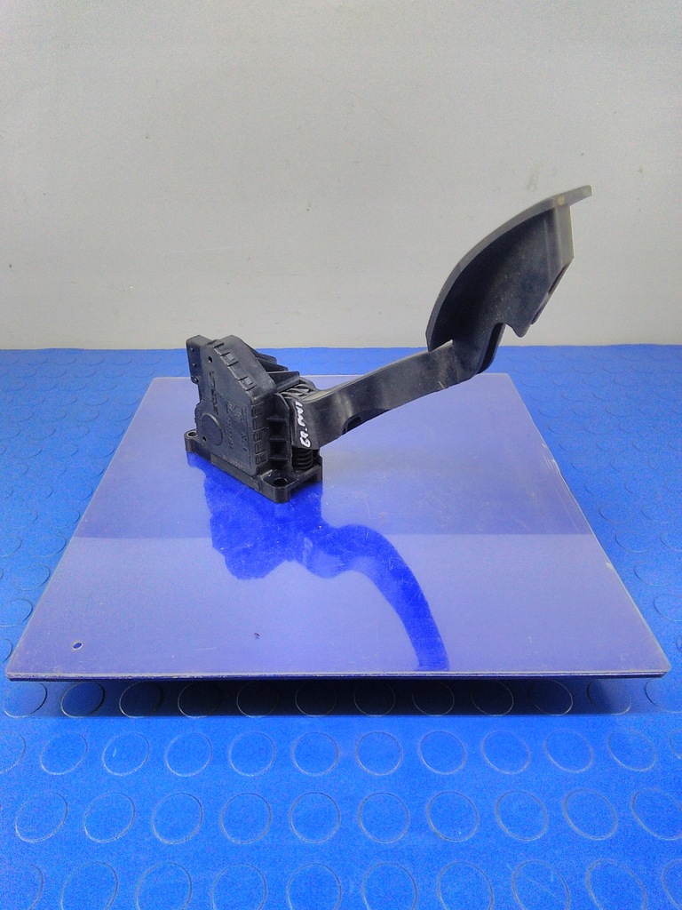 фото №1, Fiat grande punto потенциометр педаль газа 55702020