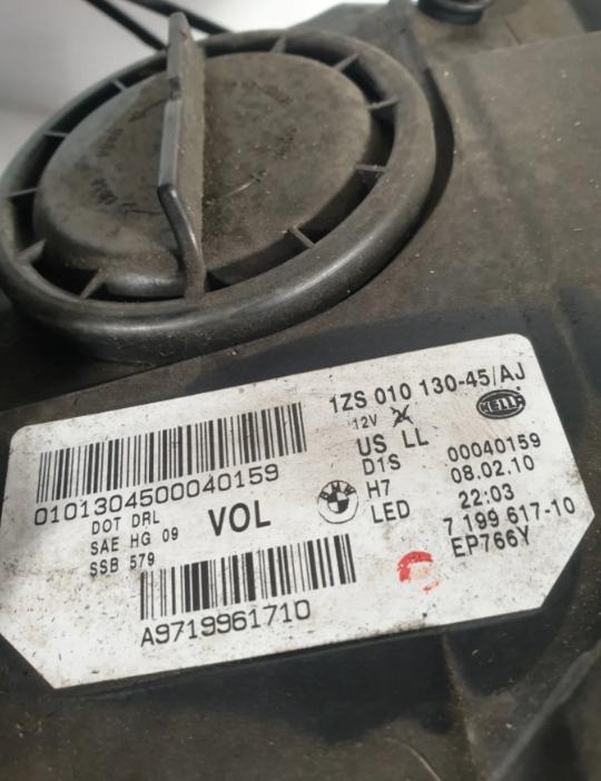 Bmw f07 5gt капот фара ксенон ремень радиатор крылья 535i бензин a85 с Разборки