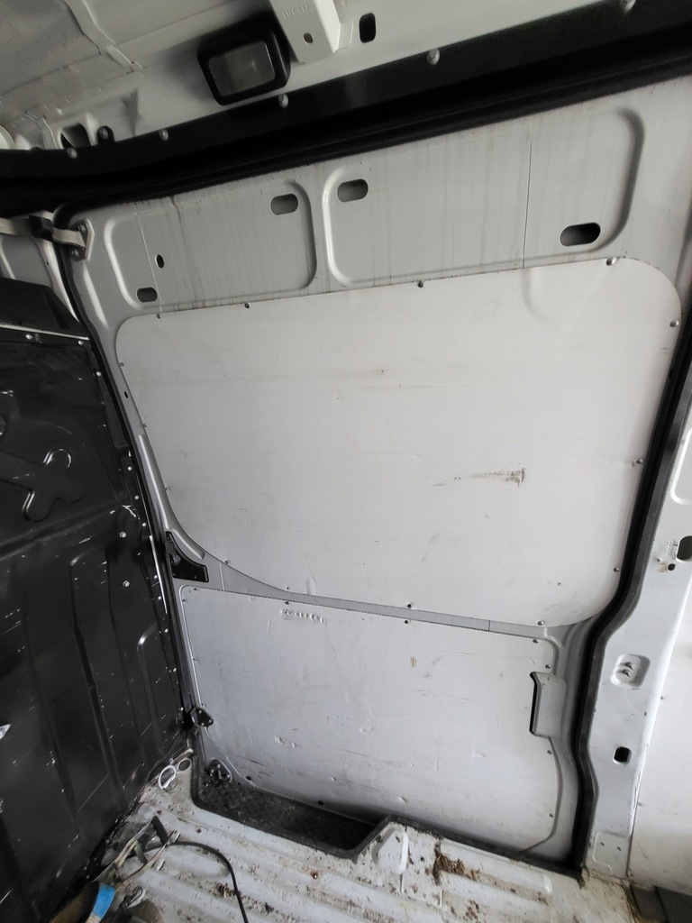 фото №5, Дверь правое сдвижные bok задняя h2 iveco daily 14+ cc50105 bianco