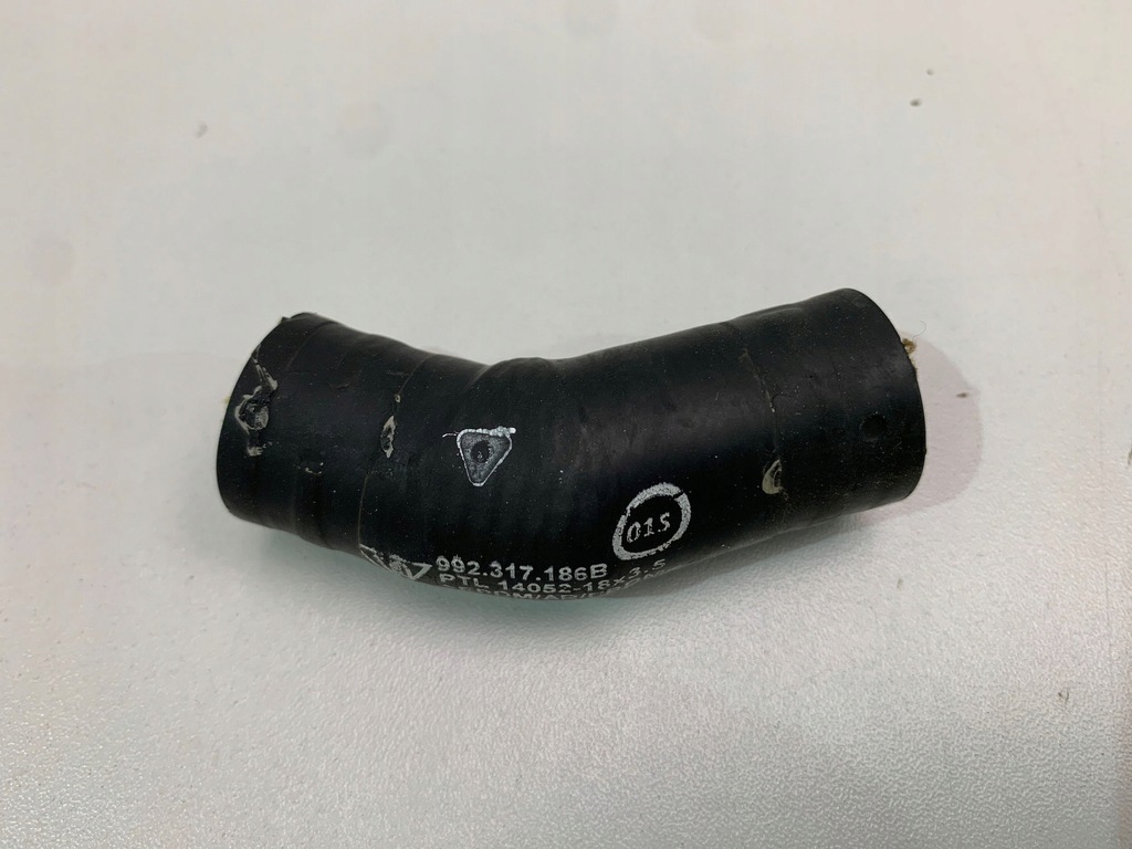 фото №1, Porsche 911 992 труба шланг wody 992317186b