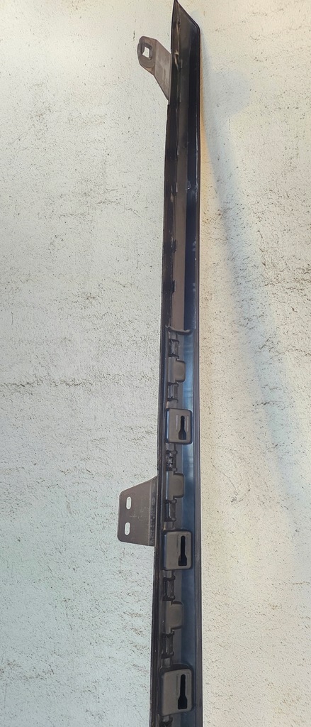 фото №10, Skoda scala 657 monte carlo правый порог накладка правая