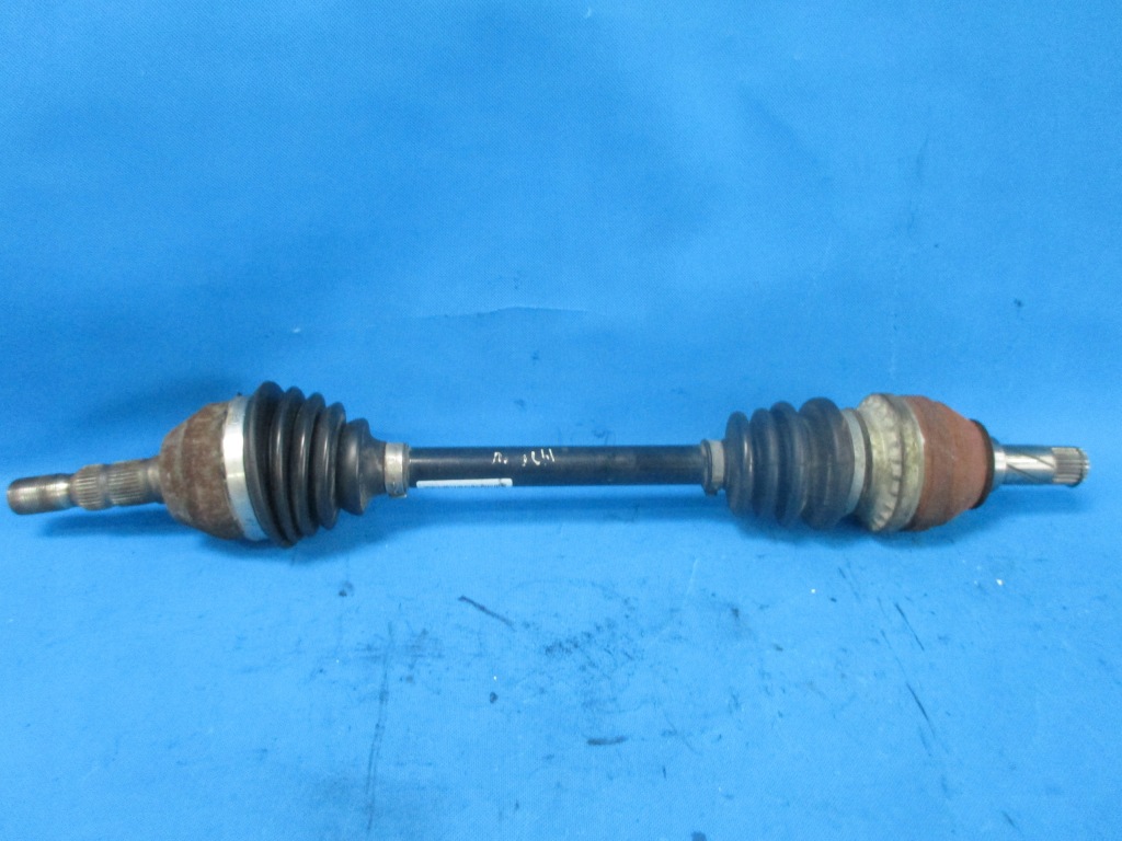 Купити Привідний вал ліва opel astra iv 1325860