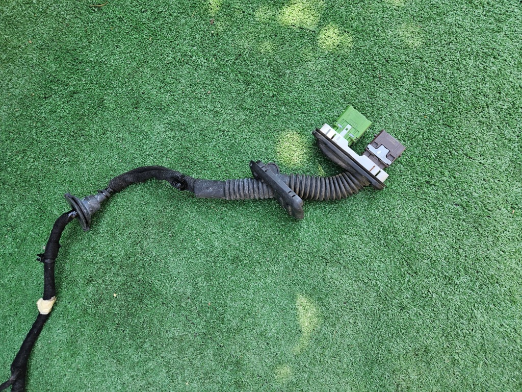 Электропроводка жгут дверь правый  перед peugeot 508 2 Цена