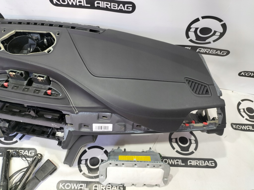 фото №5, Bmw 3 f30 f31 f32 f34 приборная панель подушка безопасности натяжители оригинал демонтаж сшитая