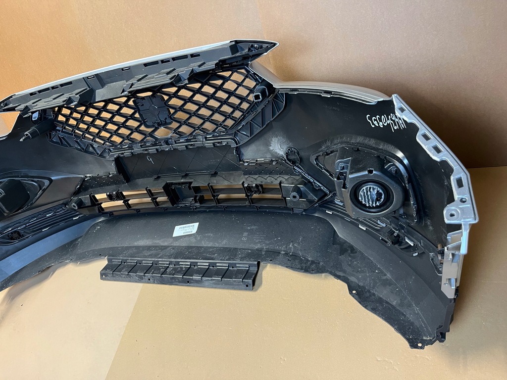 фото №12, Бампер seat tarraco la7w 6xczujnik парковки перед бампер передний 5fj