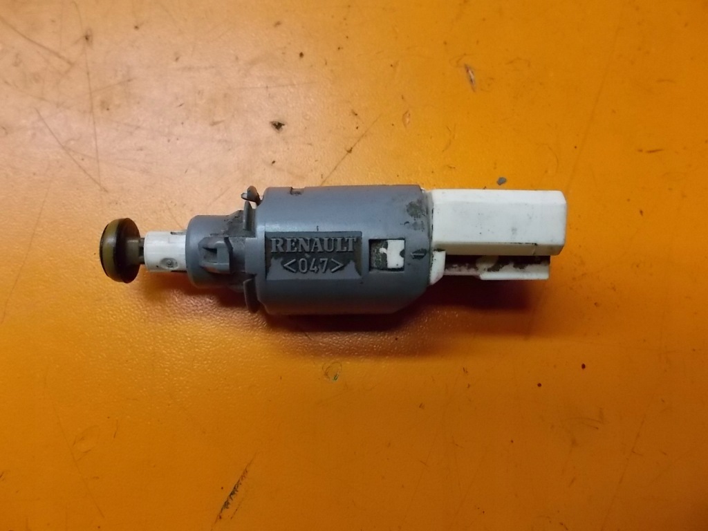 фото №4, Датчик света стоп стоп-сигнал renault grand scenic ii 1.5 dci 8200168238