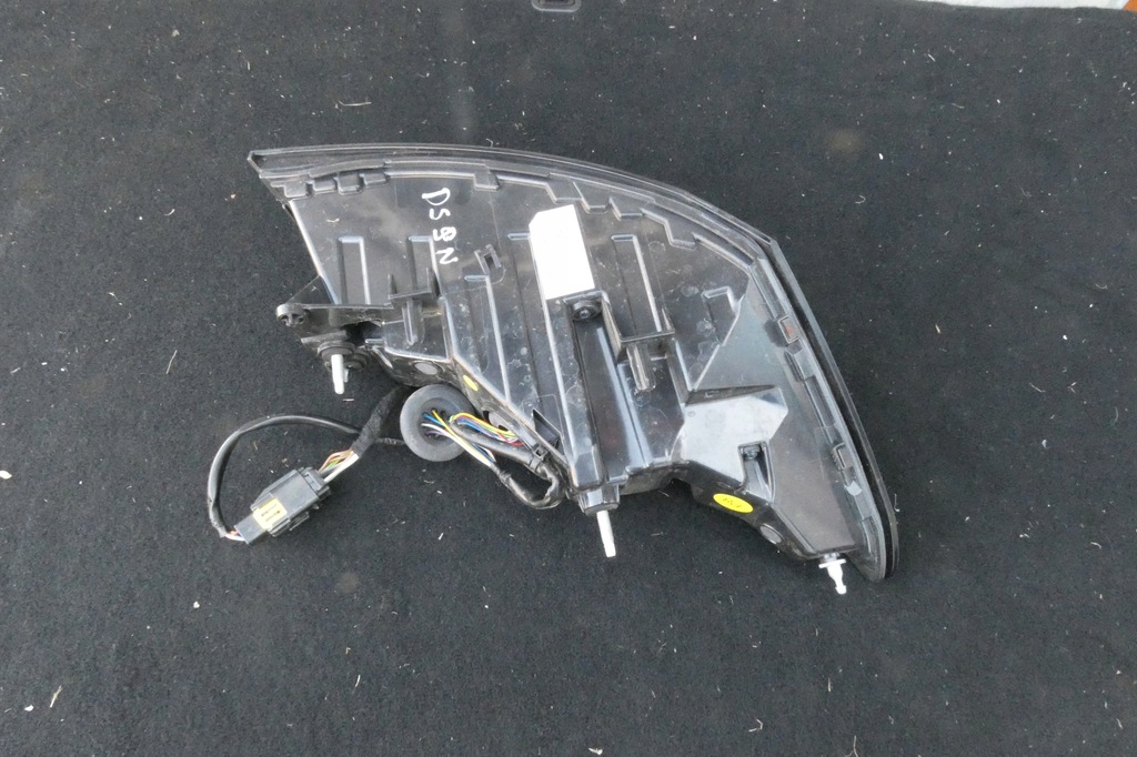 фото №6, Citroen ds9 лампа правая левая задняя 9823531580 9824202480