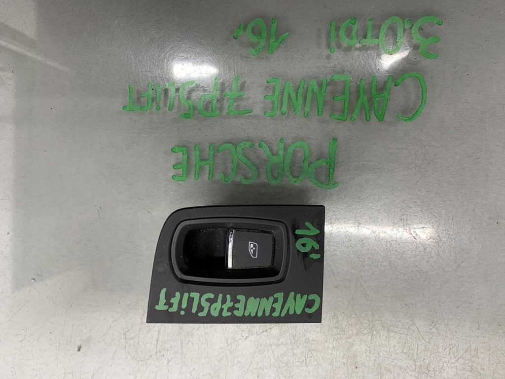 фото №1, Панель кнопка стекло левый задняя porsche cayenne ii 7p5 lift 7p5867375