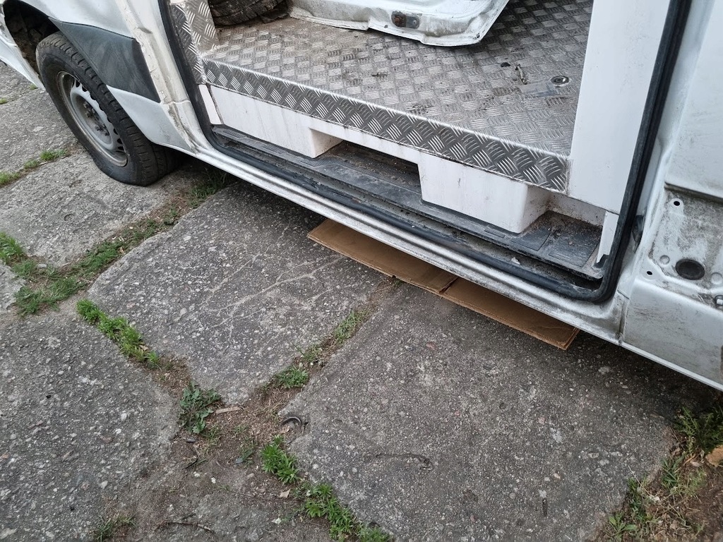 фото №1, Bok правий чверть обшивка крила задня mercedes sprinter w907