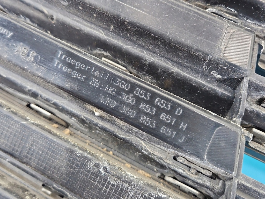 фото №12, Решітка радіатора решітка радіатора vw passat b8 sedan 14-19