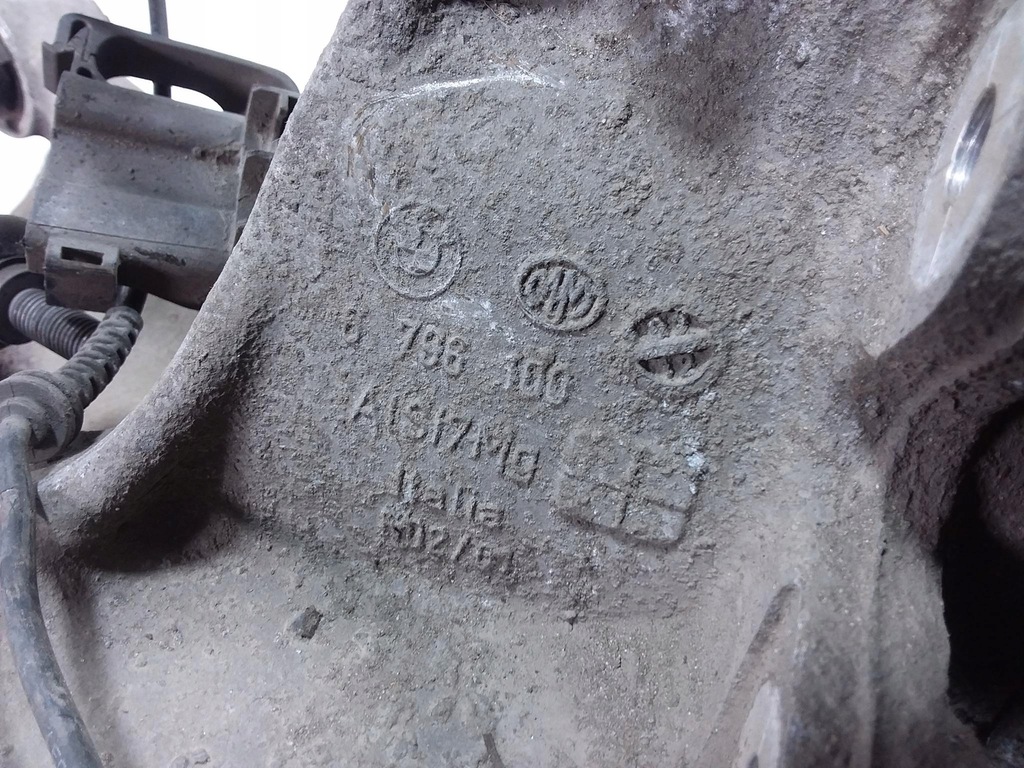 фото №6, Bmw оригінальний номер 6796100 поворотний кулак ступиця задня