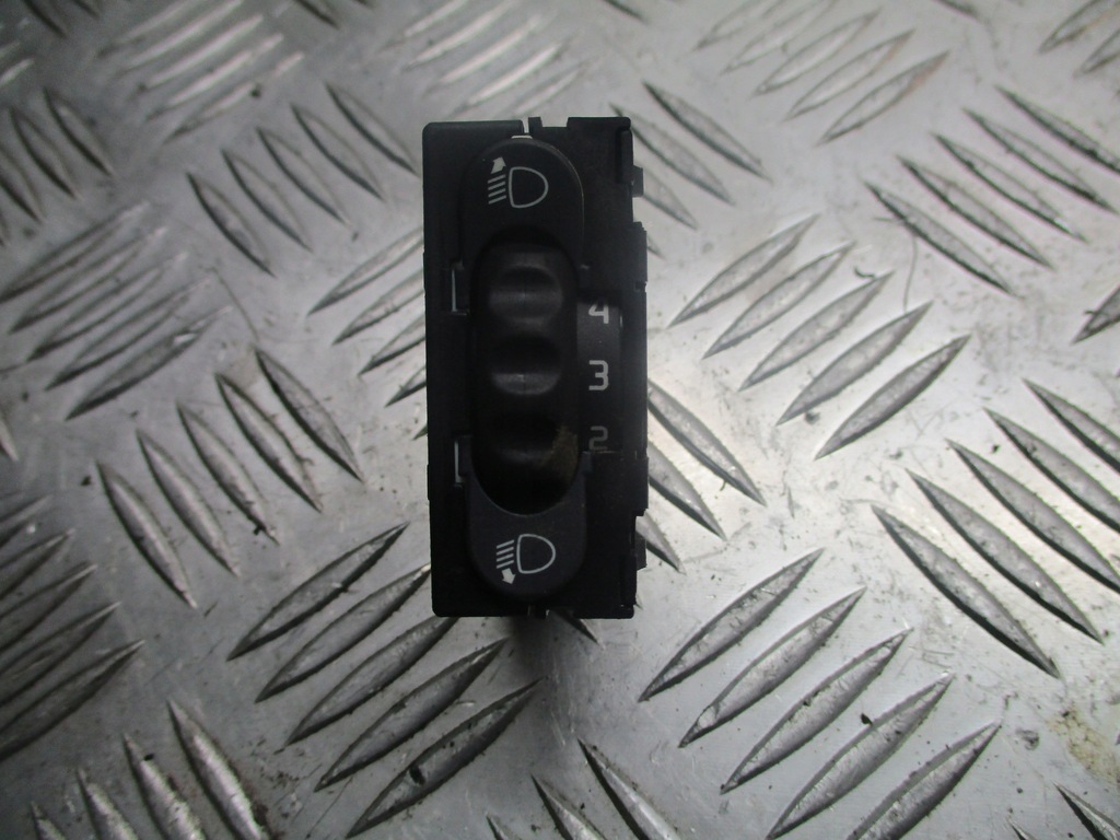 фото №1, Панель регулювання світла renault modus 8200379685