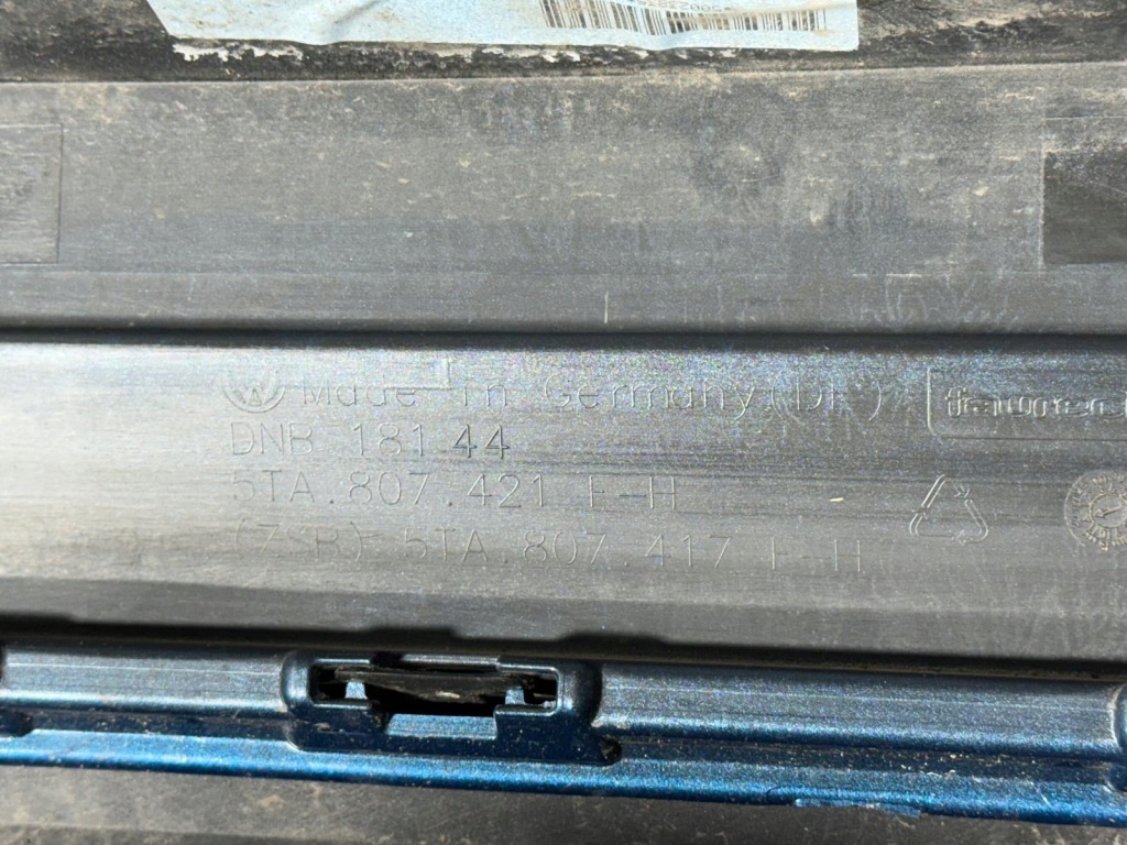 Vw touran 2 2 5ta 15-20 r-line бампер +низ  задний задняя  полный хороший Недорого