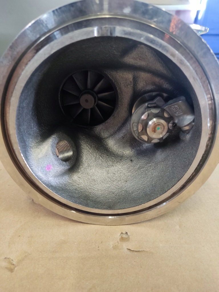 Турбонагнетатель audi porsche lamborghini 0p2.145.703.k новая Оригинал