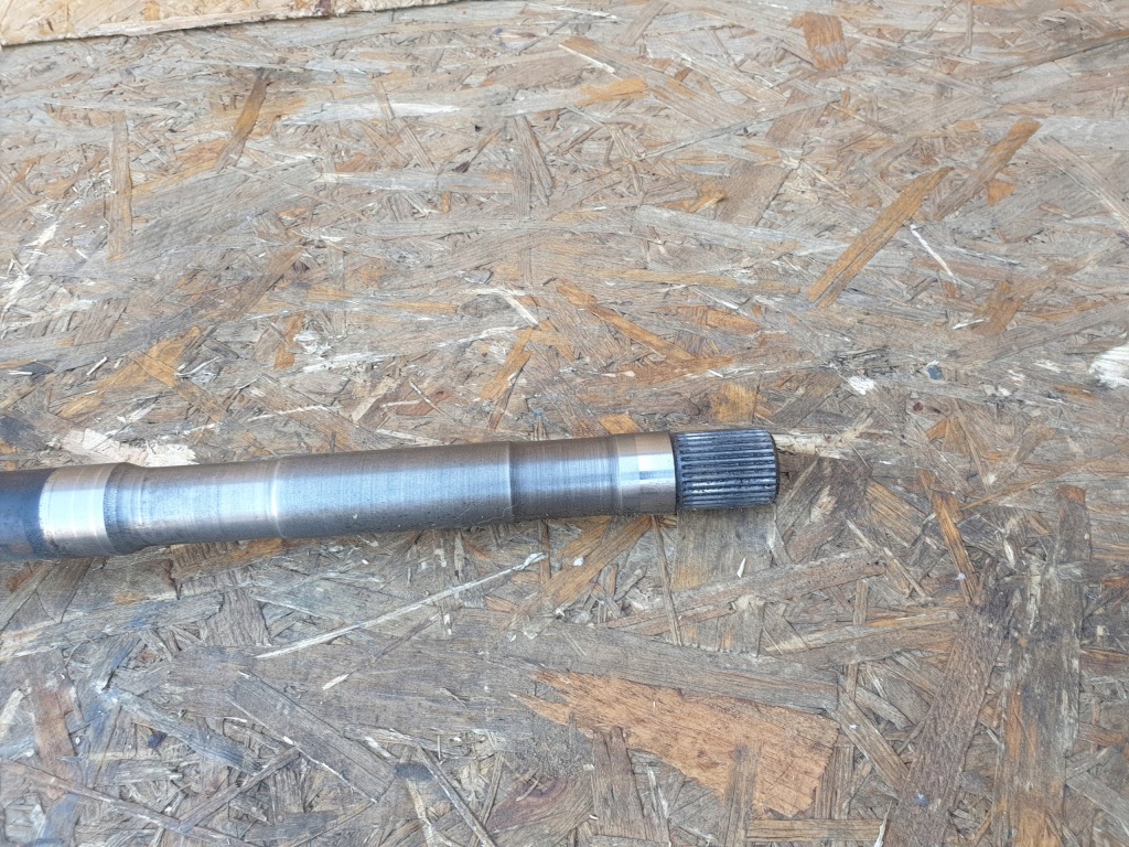 Mazda cx5 1 приводной вал правая  перед 39100-ftb0b 2.2d автоматическая коробка передач в Украине