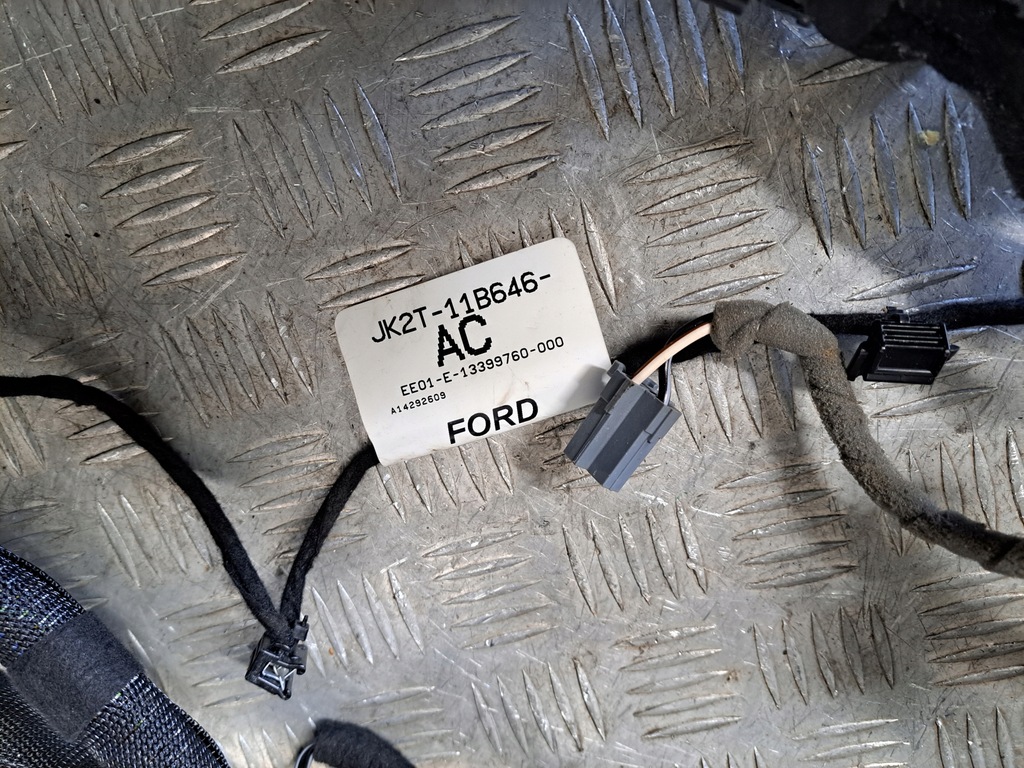 фото №10, Ford transit custom 2.0 ecoblue шланг электропроводка консоли