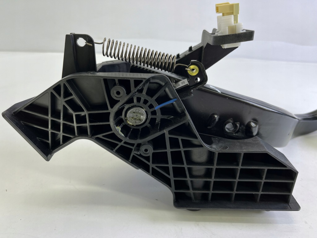 фото №6, Педаль тормоза bmw x2 f39 автоматическая коробка передач europa 6856596