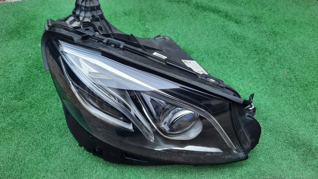 фото №1, Mercedes e-klasa w213 full led лампа передняя