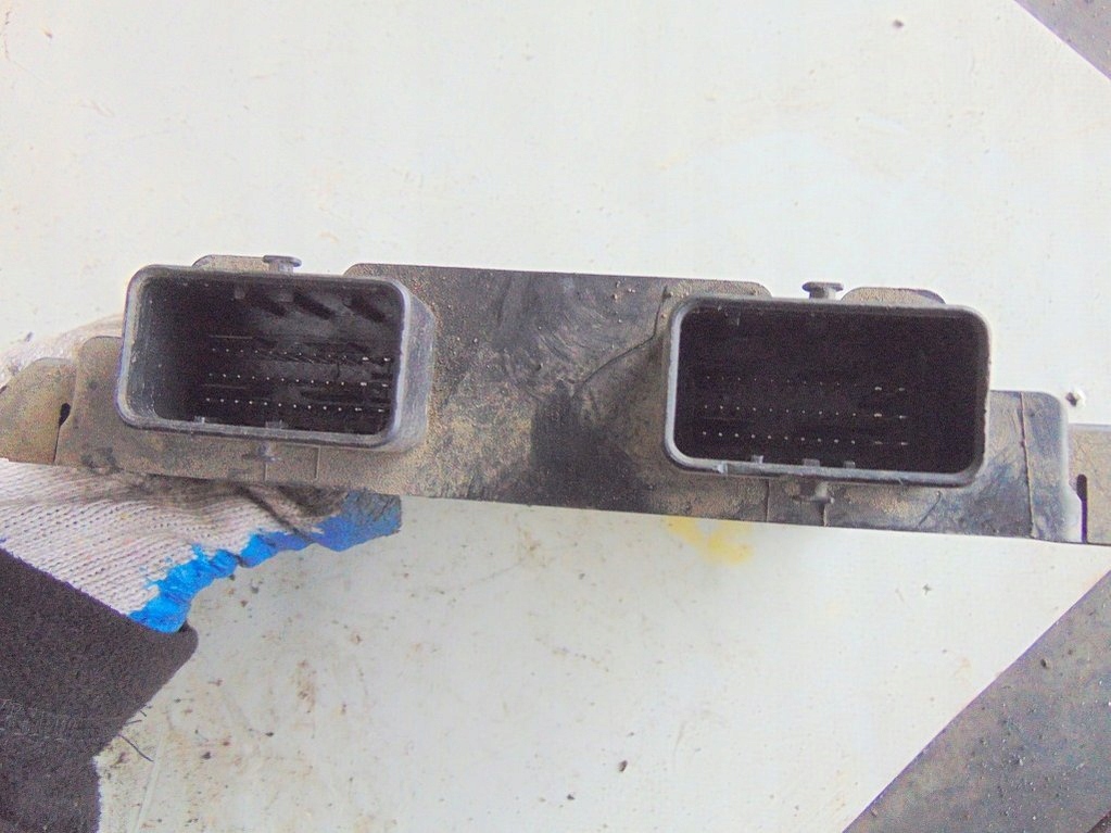 фото №6, Peugeot partner i 1.9d 99r бортовой компьютер r04080025b