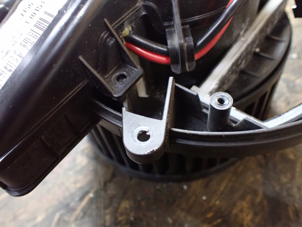 фото №10, Воздуходувка вентилятор обдув mercedes gls ii x166 3.0 17r t1015113g 9452