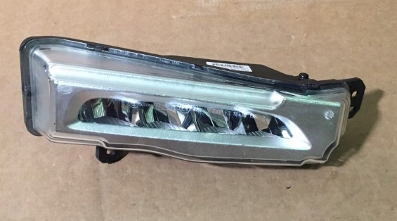 фото №1, Bmw g05 g06 g07 протитуманна фара led drl правий 7406366 oryg