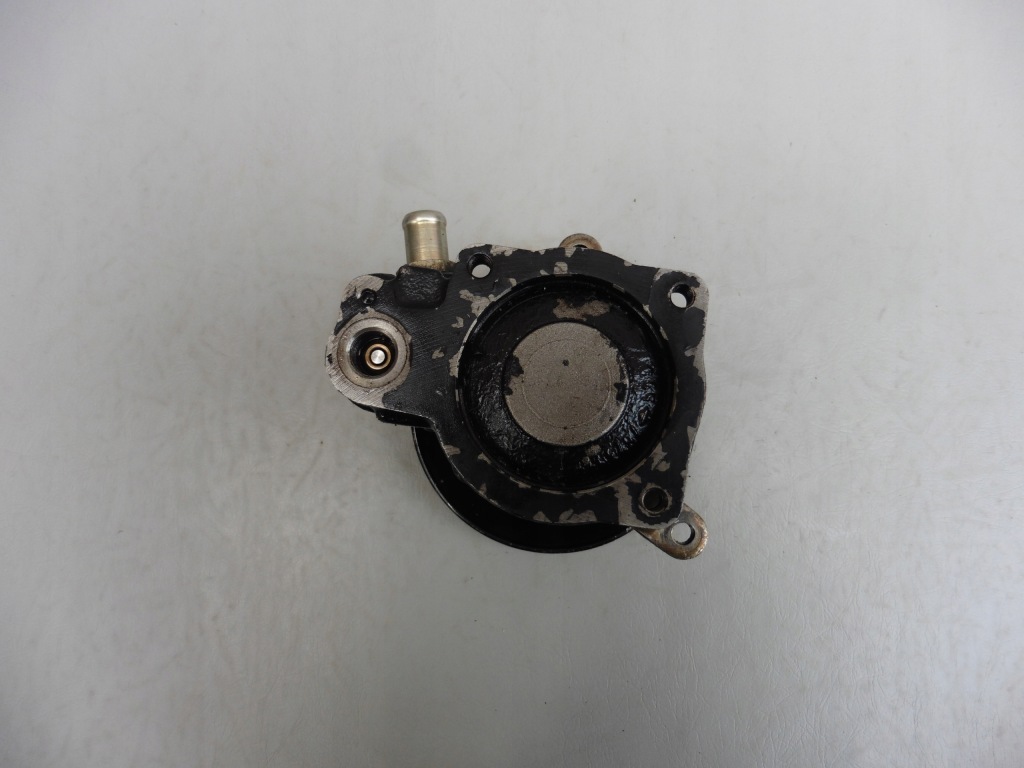 Насос усилителя 7672955270 bmw e23 735i 130 bar zf с Разборки