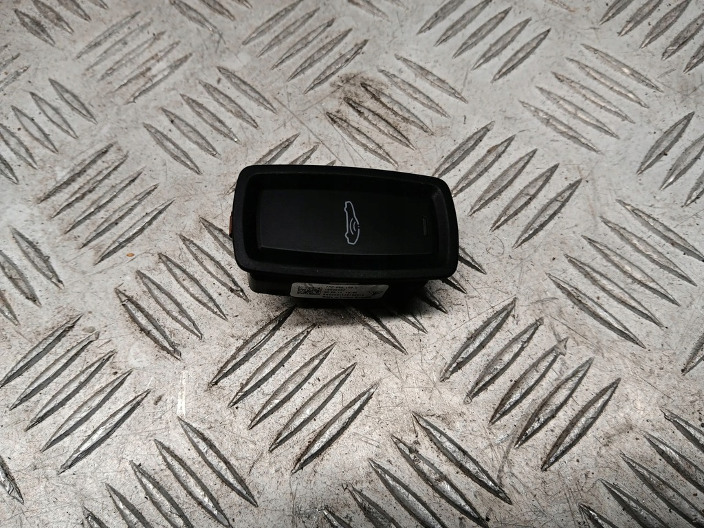 фото №1, Porsche cayenne 92a 2012 кнопка сигналізація