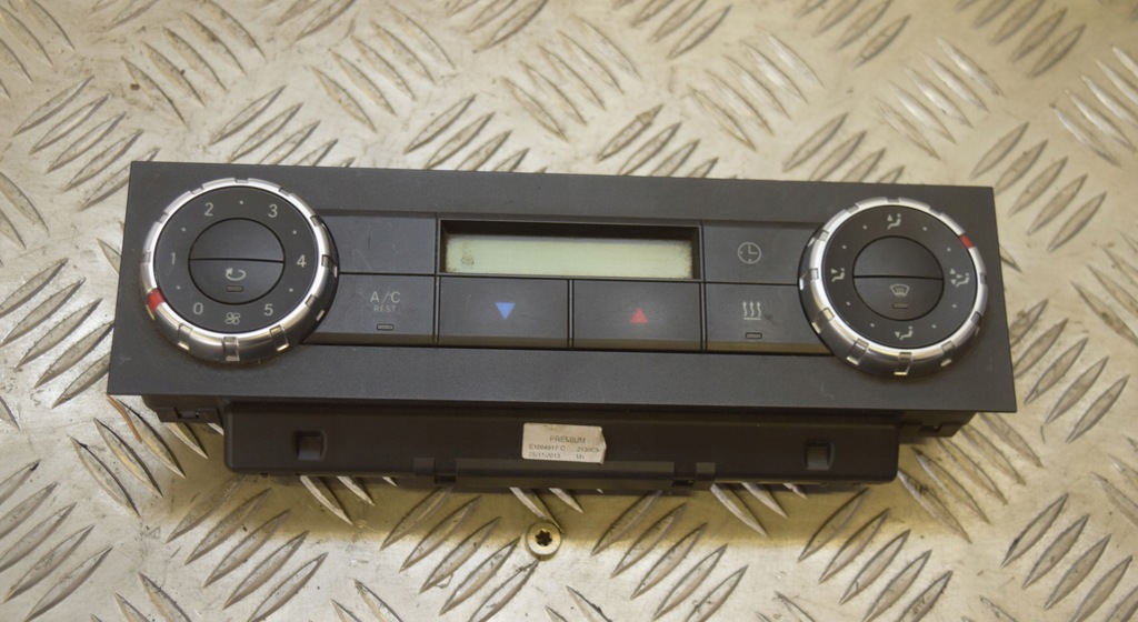 фото №1, Панель кондиционера climatronic actros mp4