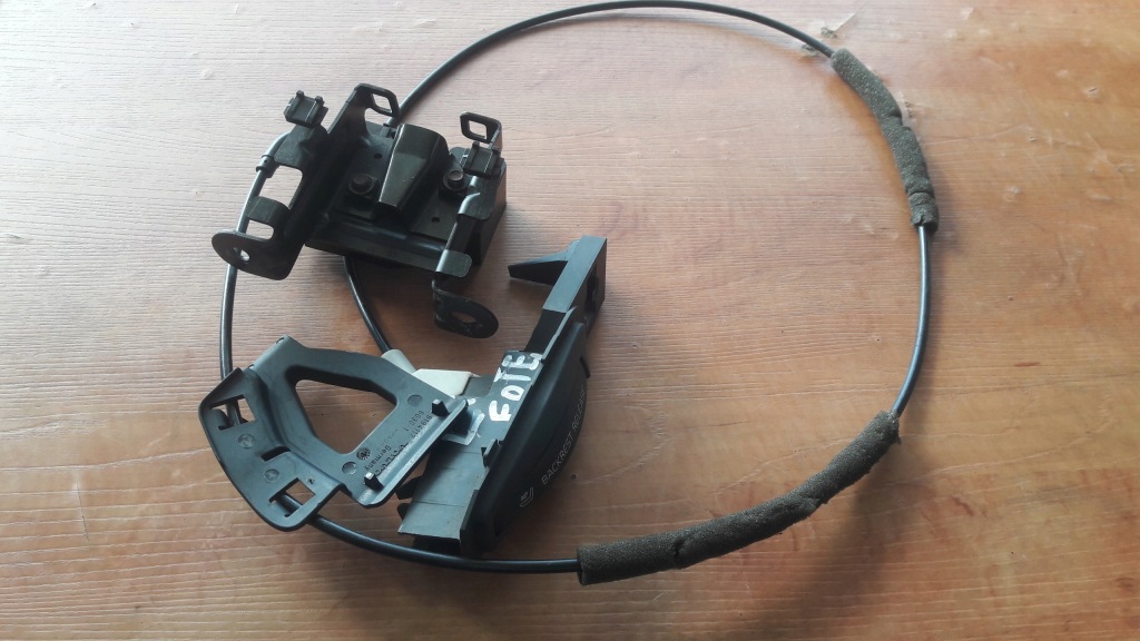 фото №1, Volvo s80 замок складання сидіння лівий задня