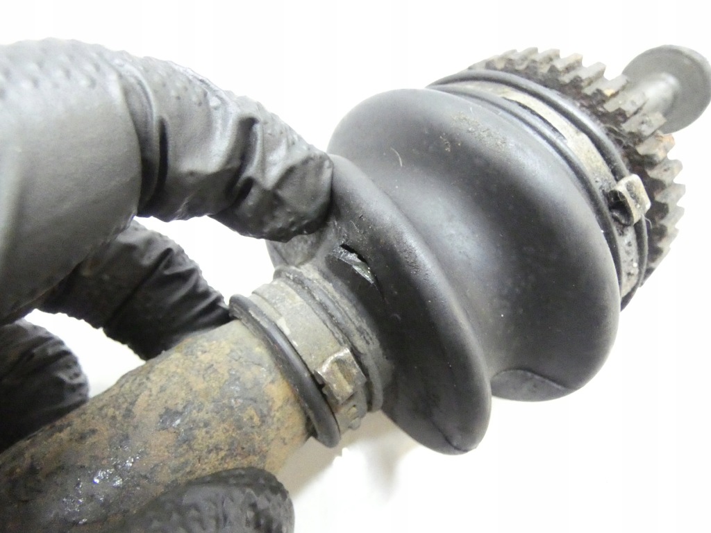 Приводной вал правая длинная smart fortwo 450 0.6 0.7 t 98-07 33/24 зубья Оригинал