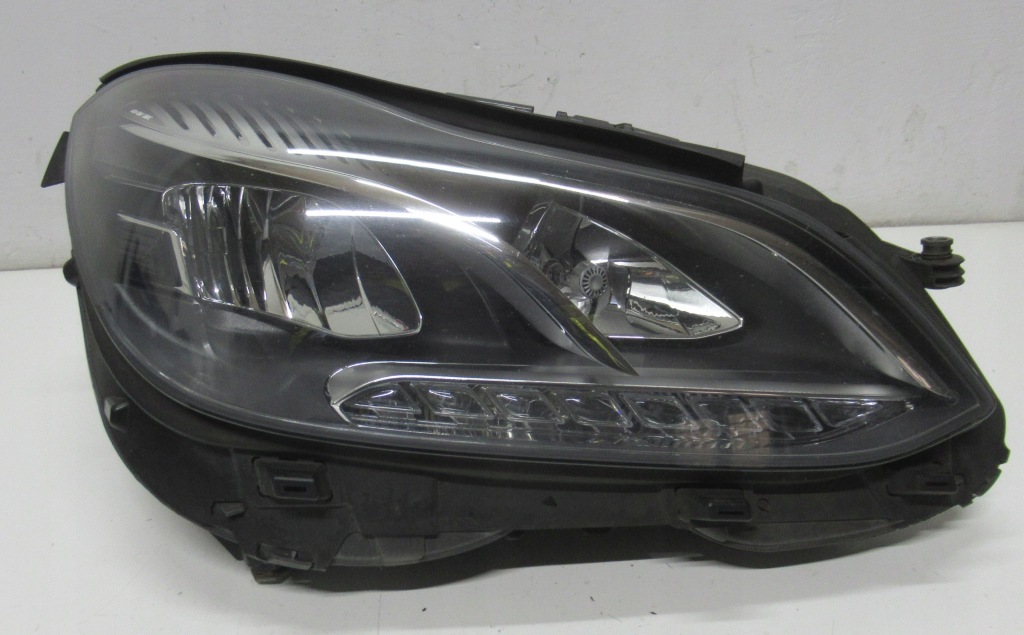 Купить Mercedes w212 15r рестайлинг  фара правый  led европа комплект