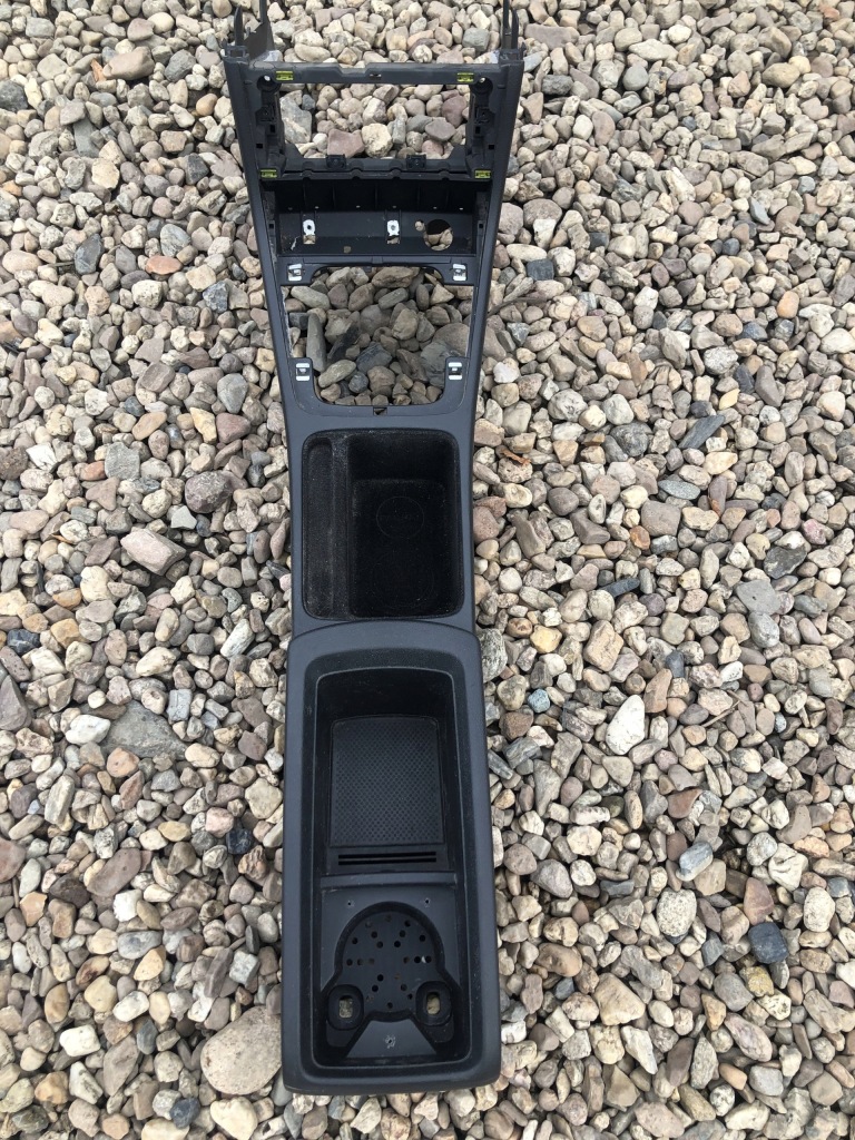 фото №1, Passat b6 kombi тунель середній