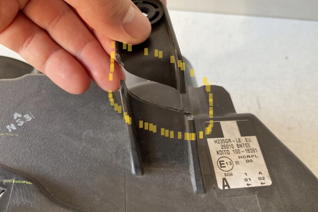 фото №13, Лампа права передня nissan almera ii хетчбек n16 10016391 1.5l дизель