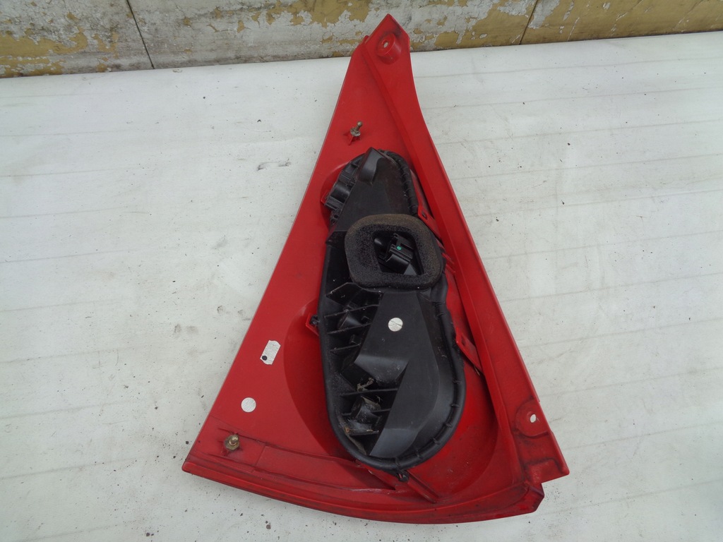 фото №5, Лампа задняя правая citroen c1 peugeot 107 europa