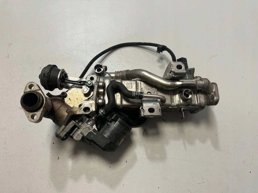 фото №1, Bmw x5 f15 2014 радиатор выхлопных газов egr