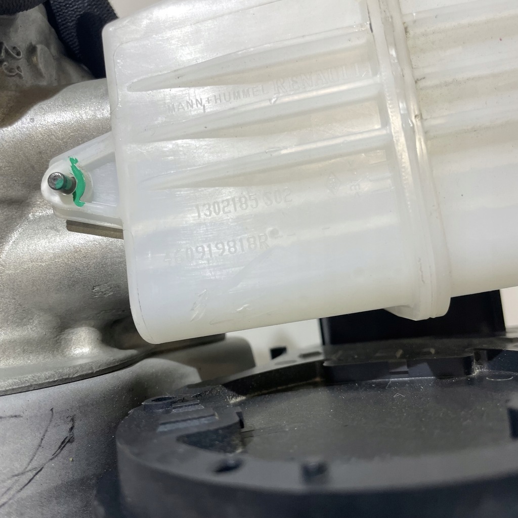 фото №9, Renault arkana 1.6 e-tech гібрид підсилювач гальм насос гальмівна бак 472107786r