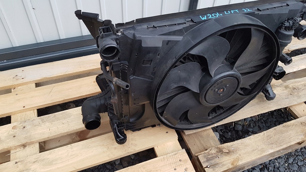 фото №7, Mercedes w212 w204 lift комплект радиатор 2.2 cdi