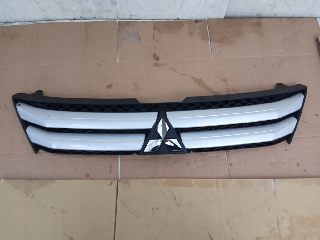 фото №1, Решётка радиатора решётка радиатора mitsubishi eclipse cross