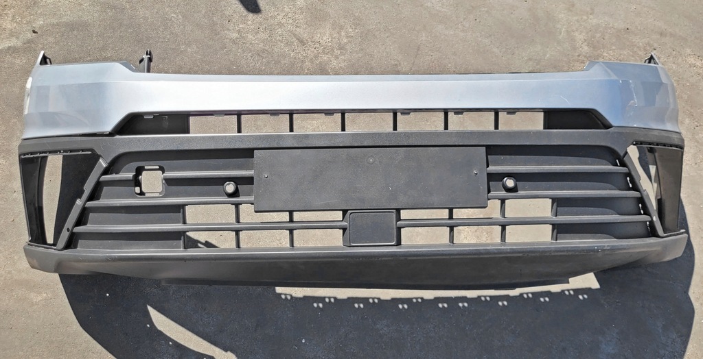 фото №1, Бампер перед передній vw volkswagen crafter 2 2016-