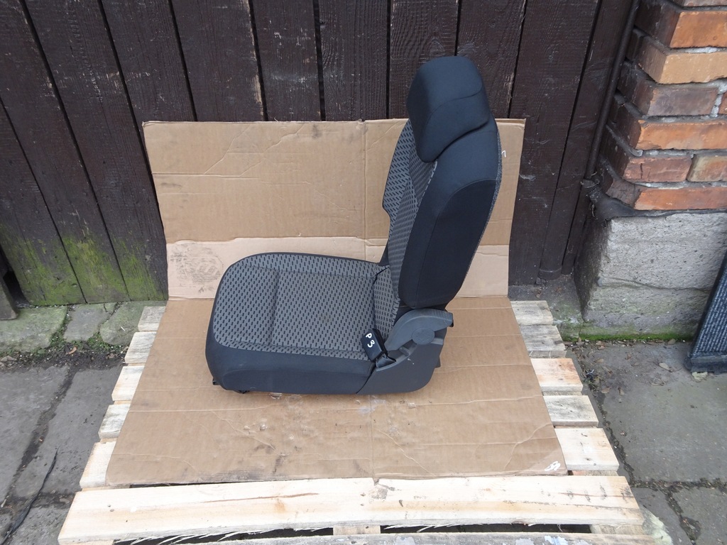 фото №4, Skoda roomster сиденье правый задняя