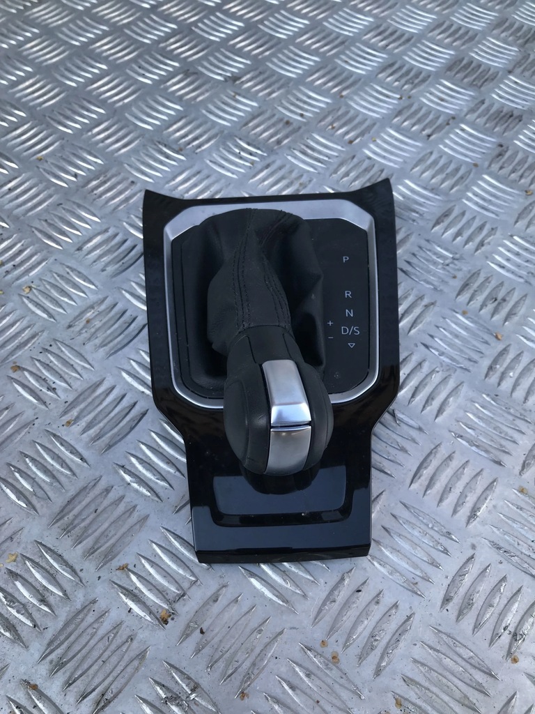 фото №1, Чохол ручка перемикання передач vw t-roc 17-