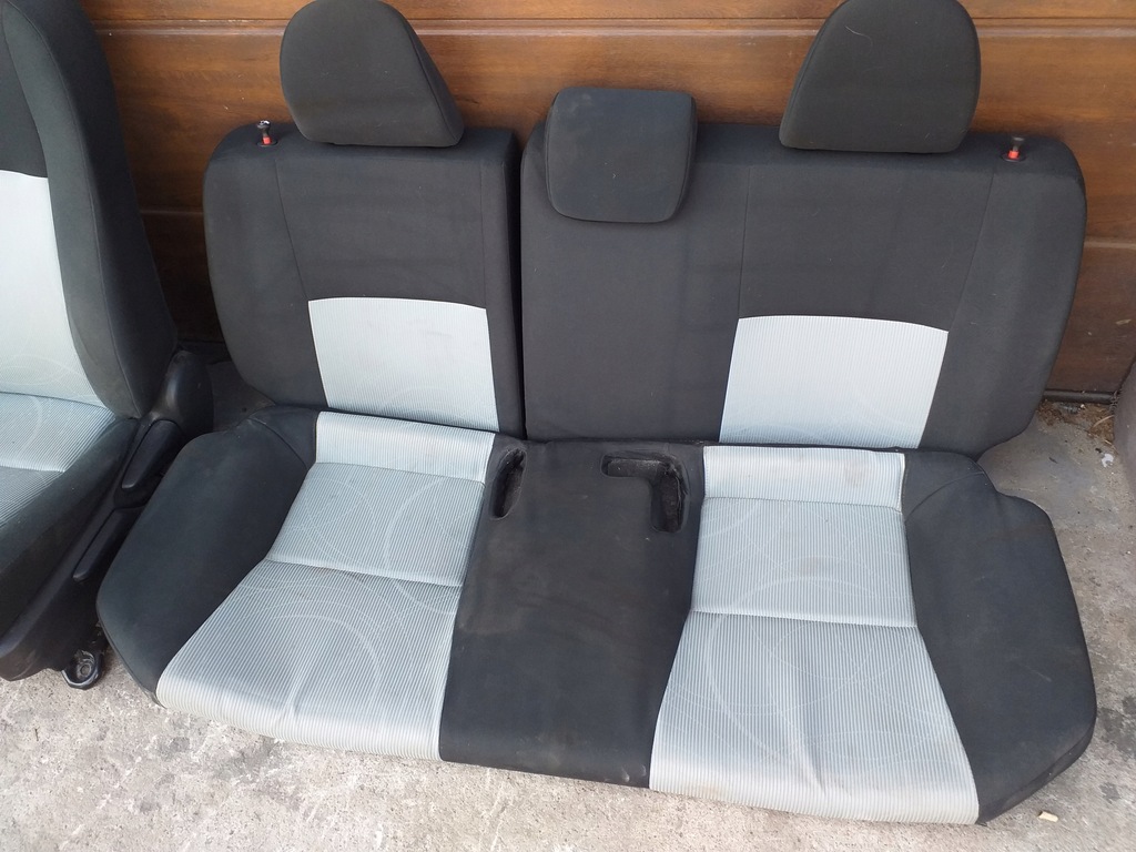 фото №6, Toyota prius c aqua сидіння перед задня заднє сидіння сидіння