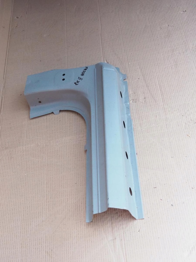 фото №5, Порог обшивка правый перед mazda 2 ii dj 14-19